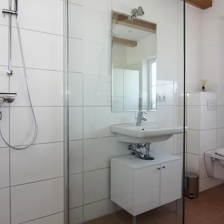 Apartamento Holiday Farm - Dos08102j-qyd Lutow
